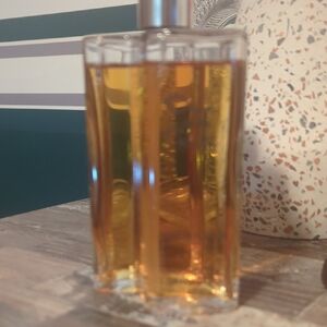 Oscar De La Renta Elegant Gold Perfume Bottle